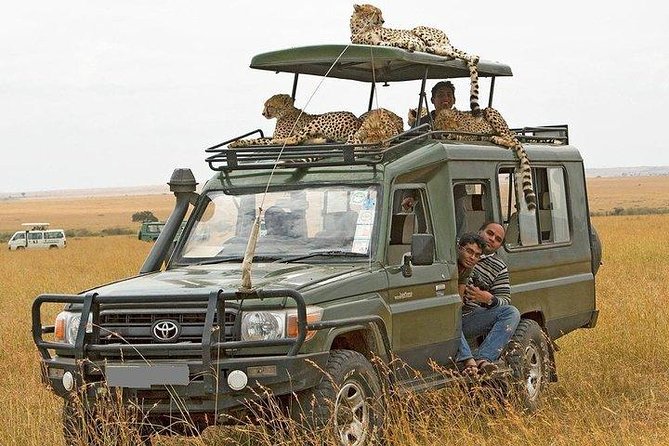 10-Days Explore Kenya Wildlife Private Safari - Day 2 Morning Drive in Samburu: Cooler Light, Higher Chances