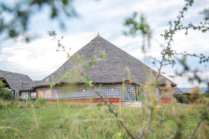 3-Day Maasai Mara Group Joining Safari - Day 3: Maasai village culture hour, Naivasha lunch, and Crescent Island
