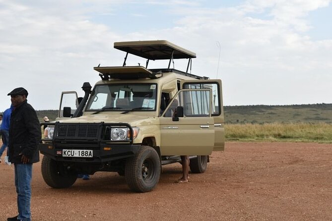3-Day Maasai Mara Sharing Safari in a 4x4 Land Cruiser Jeep - Maasai Mara camp life: tented, yes, but not miserable