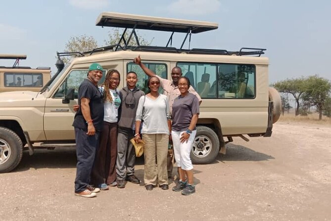 3 days group joining safari to Maasai Mara with a Land Cruiser Jeep - Lodging in big tents, and what that really means for comfort