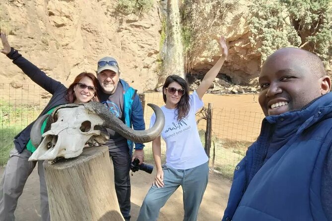 4 Days Masai Mara and Lake Nakuru Mid-Luxury safari - Day 4: Optional Maasai village time, then back to Nairobi