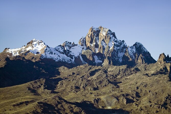 5 Days Mount Kenya Climbing Via Chogoria Sirimone Route - Key things that make this climb feel well organized