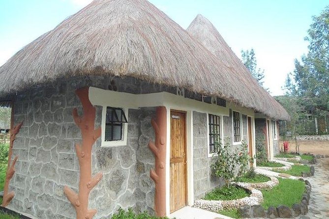 5 Days safari to Maasai Mara ,Lake Nakuru and Hell's gate national park - Day 5: Hell’s Gate on a Biking Safari, Plus the Lion King-Style Pride Rock