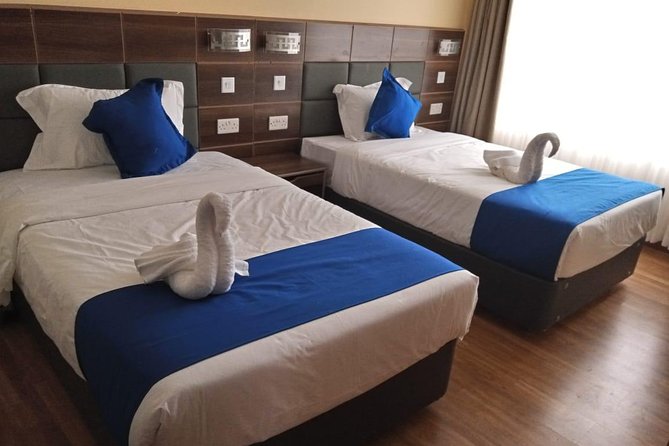 6 Days Maasai Mara/Nakuru/Amboseli Group Safari - Pace, Group Size, and Comfort: What a 7-Person Safari Feels Like
