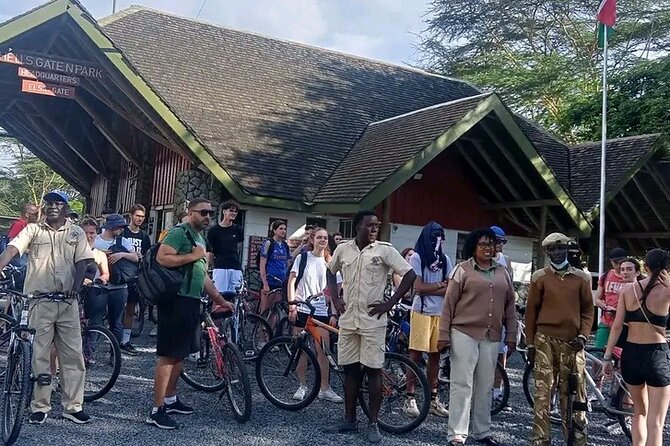 Bike Tour at Hell's Gate National Park, Boat Ride at L. Naivasha - Meeting up with guide Reagan, then rolling straight into Hell’s Gate