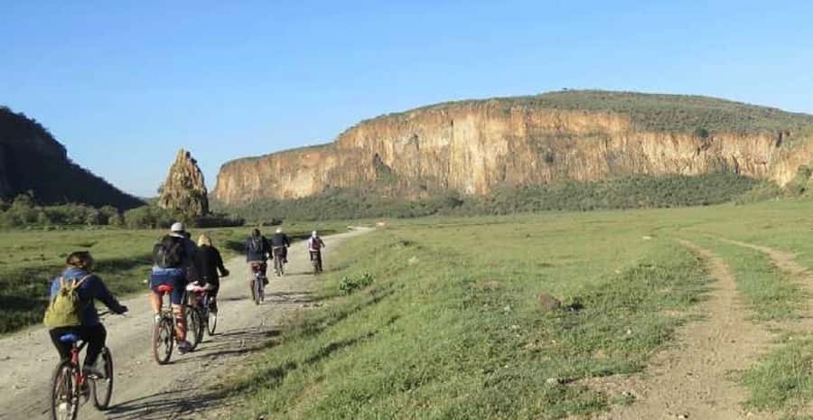 Day tour Hells gate and lake Naivasha from Nairobi - Lake Naivasha: photo stops and wildlife viewing time