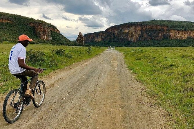 Day Trip To Crescent Island And Hells Gate National Park - Stop 3: Hell’s Gate National Park on a bike, from cliff views to geothermal zones