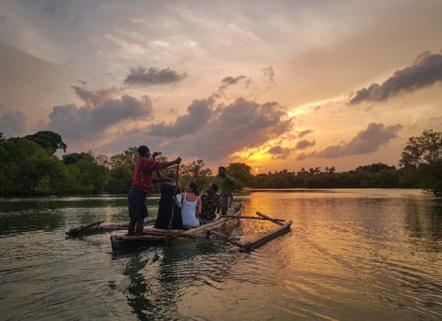 Diani Beach: Sunset Dhow Cruise with Dinner - Sunset Dhow Cruise with Dinner, the core idea