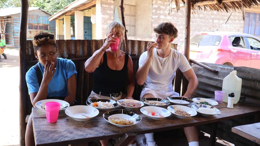 Diani: Market and Street Food Walking Tour - Entering Ibiza Market: How Trading Shows Up in Everyday Life