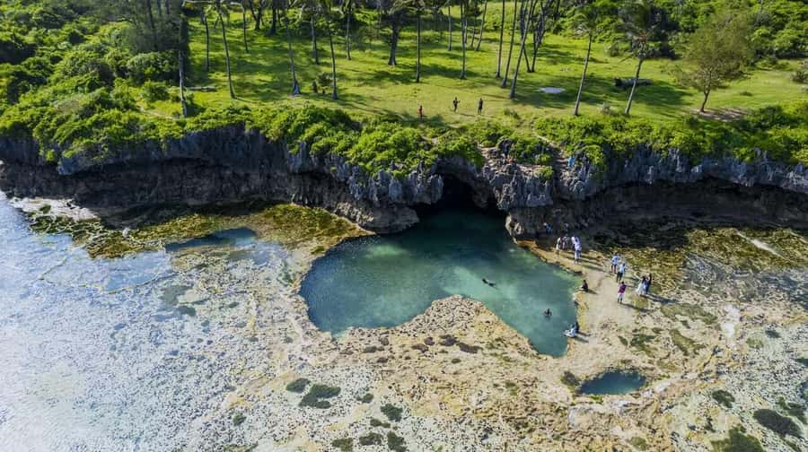 Diani: Snorkeling and Swimming at African Pool in Tiwi Beach - Coral caves and the African Pool: what the snorkeling actually feels like
