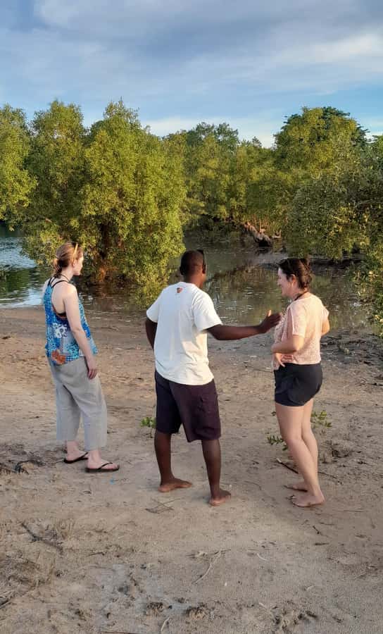 Diani: Sunset Cruise along Kongo River on Wooden Canoe boat - Should you book Kongoriver Safaris for the Diani sunset canoe ride?