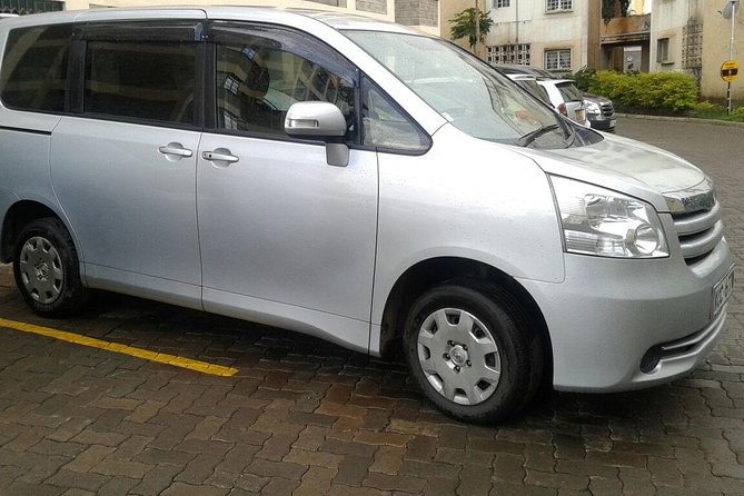 From JKIA Airport: Nairobi private transfer in a car (3 pax max) - Vehicle Comfort, Capacity, and a Small Reality Check