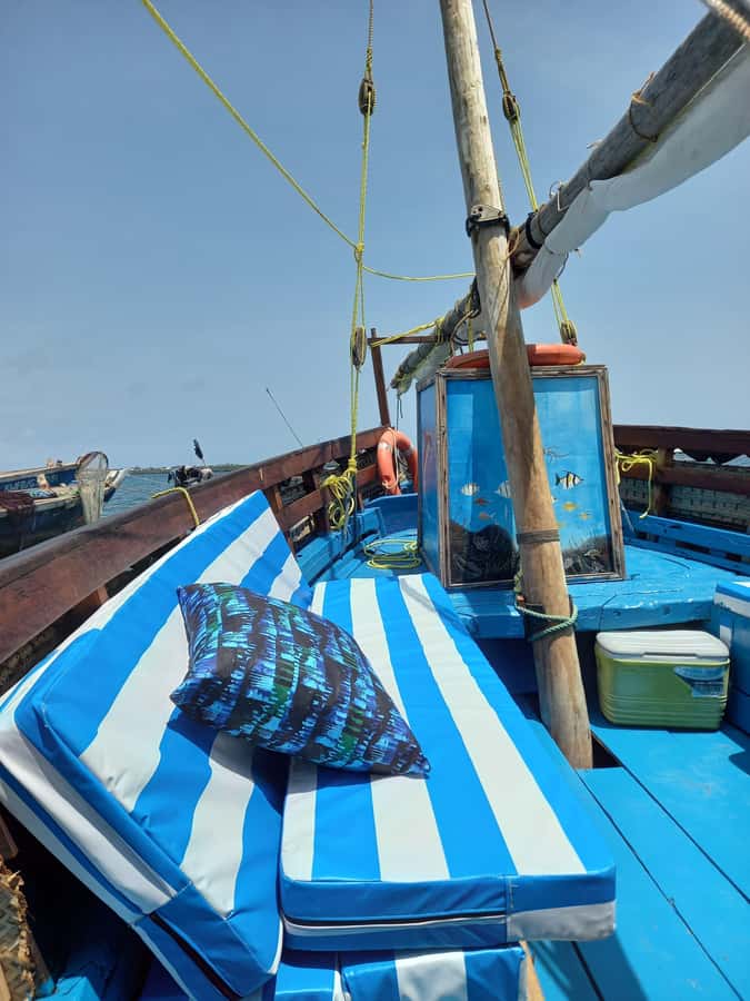 From Mombasa: Kisite Mpunguti Marine Park and Wasini Island - From Mombasa to Shimoni, this day starts very early