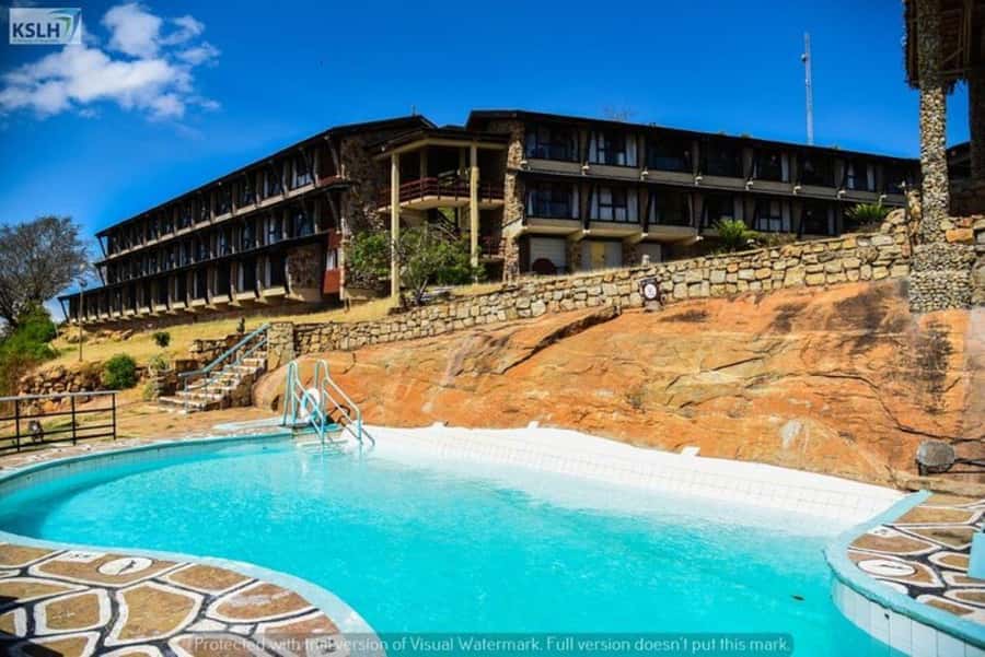 From Nairobi: 7 Days Masai Mara, Nakuru, and Amboseli Safari - Price of $1,520 per person, and what you really get for it