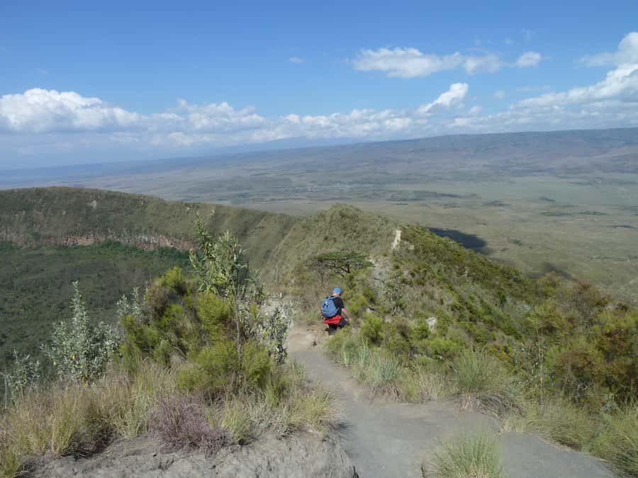 From Nairobi: Day Tour to Mount Longonot (Private) - After the hike: descending to park HQ and switching gears