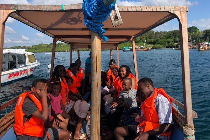 Full Day Dolphin Watching with Snorkeling in Wasini - Swahili lunch in Shimoni: food that supports local work