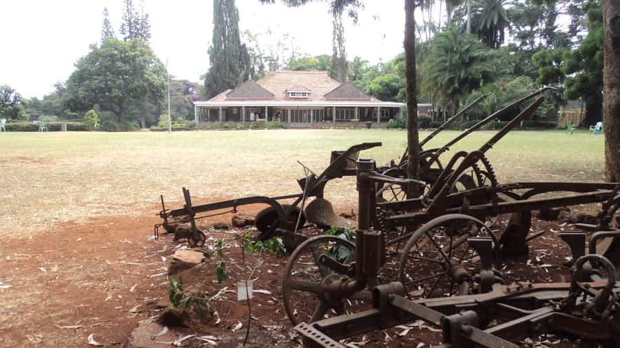 Giraffe Center and Karen Blixen Museum Tour from Nairobi - Karen Blixen Museum: Out of Africa Meets the Real Place