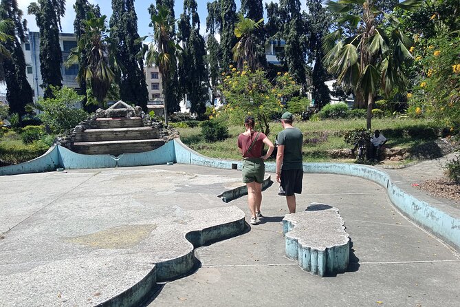 Half day city tour of mombasa - Fish market: where the day becomes real