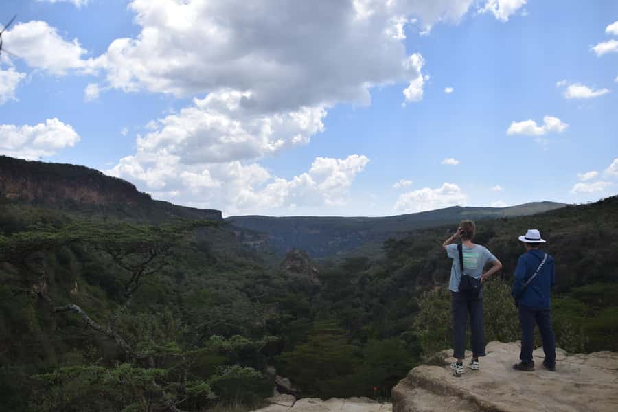 Hell's Gate & Lake Naivasha: Bike Tour, Hike & Boat Ride - Ol Njorowa Gorge Hike: Steam, Rock Walls, and Animals You Can Notice