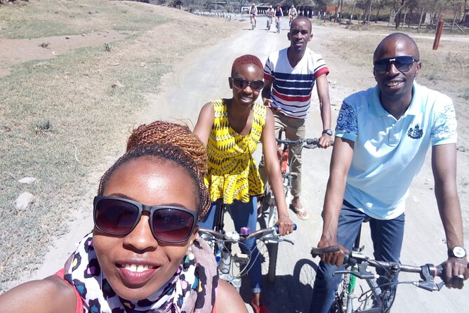 Hell's Gate National Park Private Bike Tour from Nairobi - The Nairobi to Naivasha drive and the Rift Valley viewpoint stop