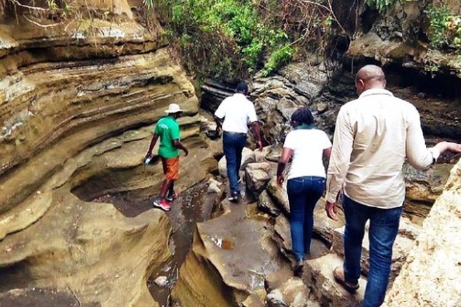 Hells Gate Excursion in Naivasha - Getting from Nairobi: the 7:00 am start that keeps it real