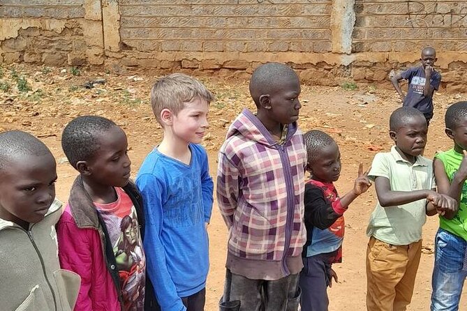 Kibera Slum Tour with a Local - Stop 1, the office briefing: Wi-Fi, washrooms, and real orientation
