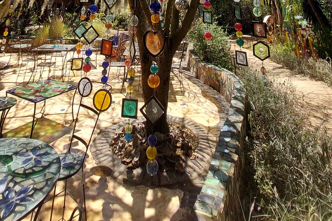 Kitengela Anselm Hot Glass tour - Studio walkthrough, from broken glass to colorful functional art
