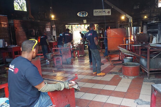 Kitengela Anselm Hot Glass tour - Shopping at the glass works, what to buy and how to plan your packing