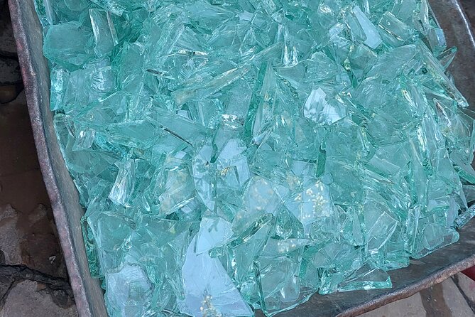 Kitengela Anselm Hot Glass tour - Private tour feel, who your guide will tailor it for