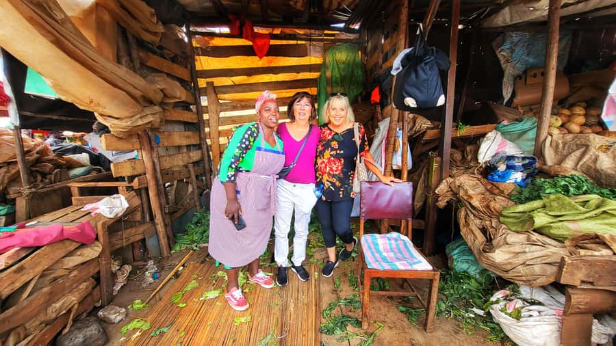 Local Market Tour and Traditional Meal Cooking Class - Shopping at the Local Farmers Market: What You Learn Beyond the Shopping List