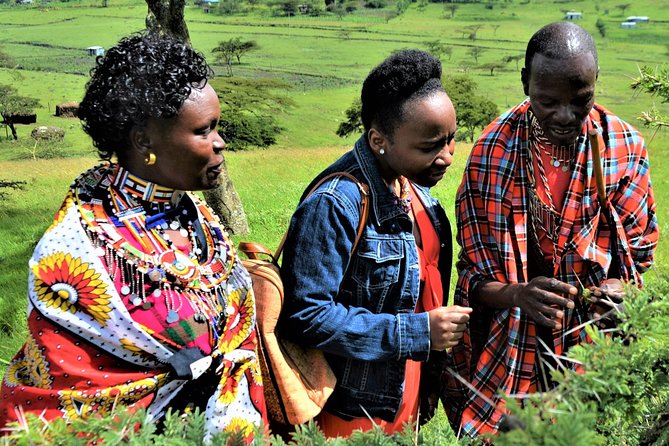 Maasai Magic - A Day Which You Will Never Forget - Meeting Daniel, Risper, and Immanuel at home