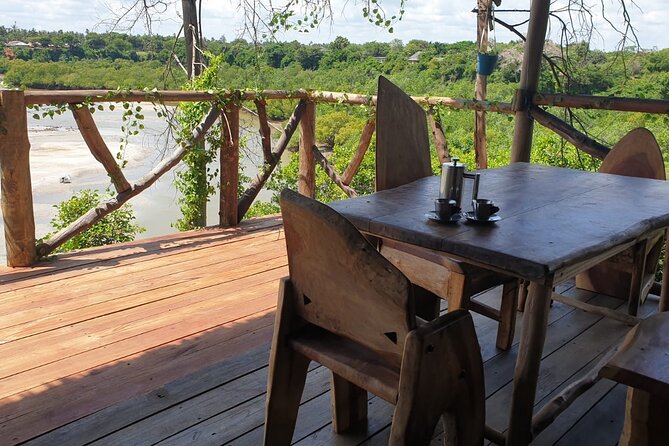 Magical Storytelling Swahili Dinner in the Bushbaby Treehouse - A baobab treehouse dinner in Kilifi, timed to sunset