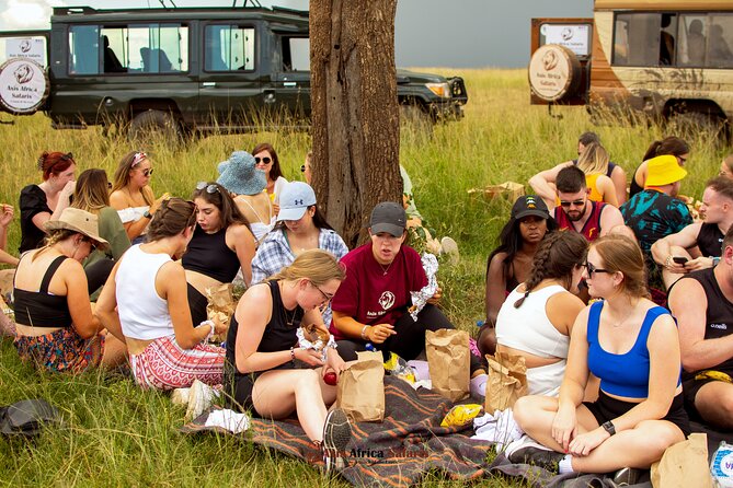 Masai Mara 3 Days Tour Safari Private 4WD Landcruiser - Private 4WD Land Cruiser game drives: how you actually benefit