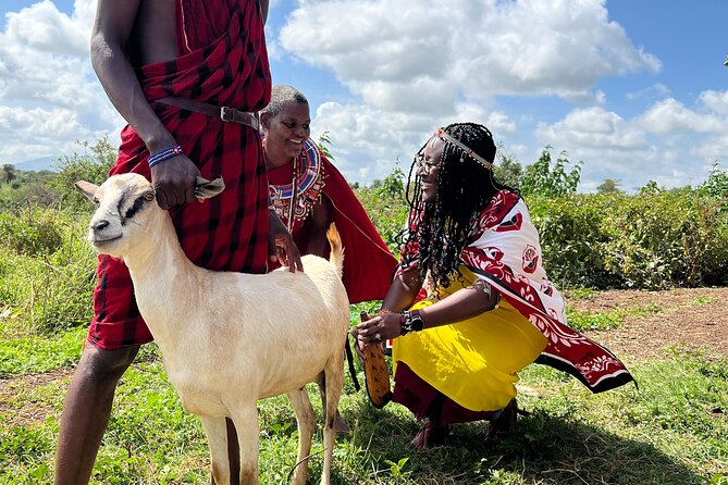 Masai village Day Tour Experience - Live entertainment: singing, dancing, and joining in