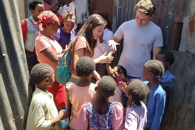 Mathare Community Slum Tour - Craft shops and beadwork shopping, turning your visit into support
