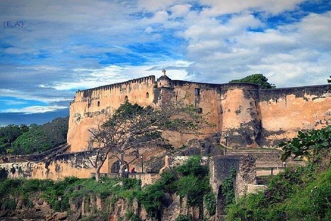 Mombasa city tour, Fort Jesus and Haller Park - Fort Jesus and Haller Park: a smart two-part Mombasa day