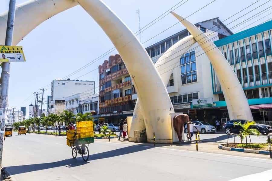 Mombasa City Tour: Fort Jesus Museum, Old Town & Haller Park - Old Town Mombasa walking: narrow lanes, markets, and Swahili architecture