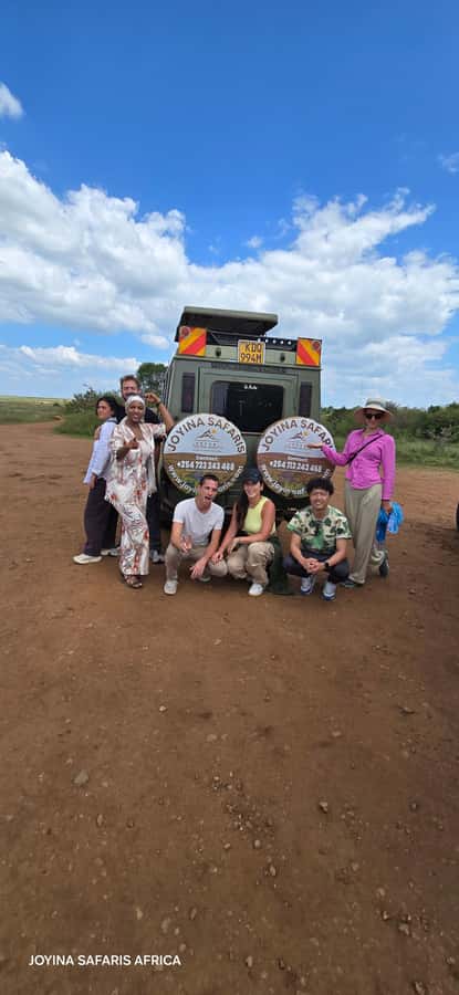 Nairobi: 3-Days 2-Nights Maasai Mara Group Safari in 4x4 - From Nairobi Pickup to First Rift Valley Views