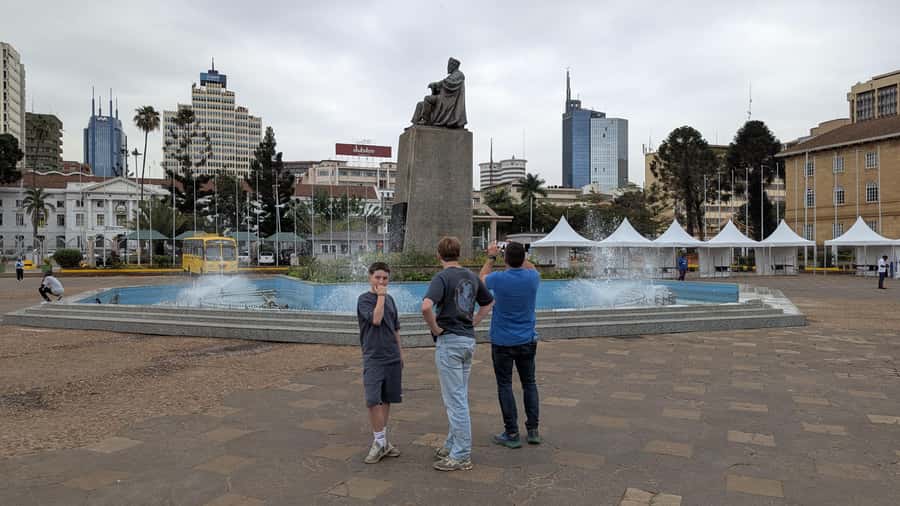 Nairobi City: Walking tour with Lifestyle and History. - Supreme Court to Parliament: Power Buildings, Explained Simply