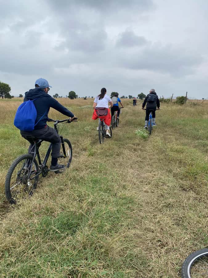 Nairobi: E-Bike/Cycling Wildlife Safari with Transfer & meal - Why cycling through Kenya feels different than a game drive