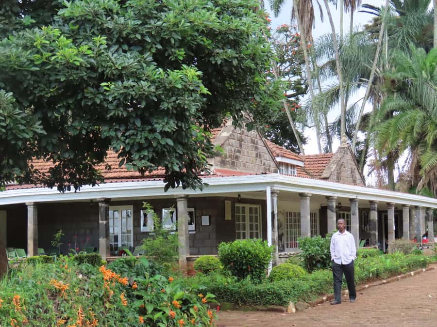 Nairobi Giraffe Center Tour with Karen Blixen & Kobe Beads - How The 5-Hour Timing Works In Nairobi