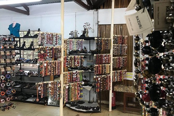 Nairobi Highlights: Karen Blixen, Beads Factory & Giraffe Center Day Tour - Price and Value of a $95 Nairobi Highlights Day