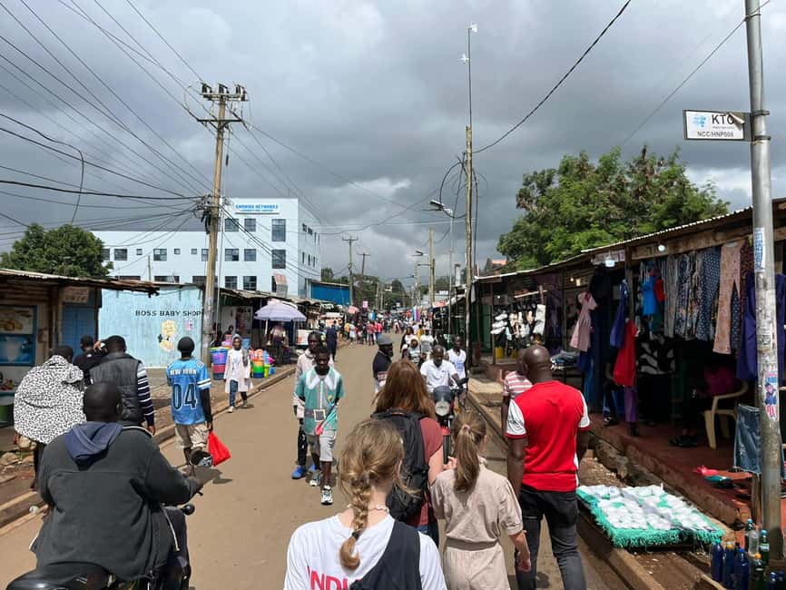 Nairobi: Kibera Slum Tour with Local Social Entrepreneurs - Uweza Art Gallery: When Talent Becomes a Platform