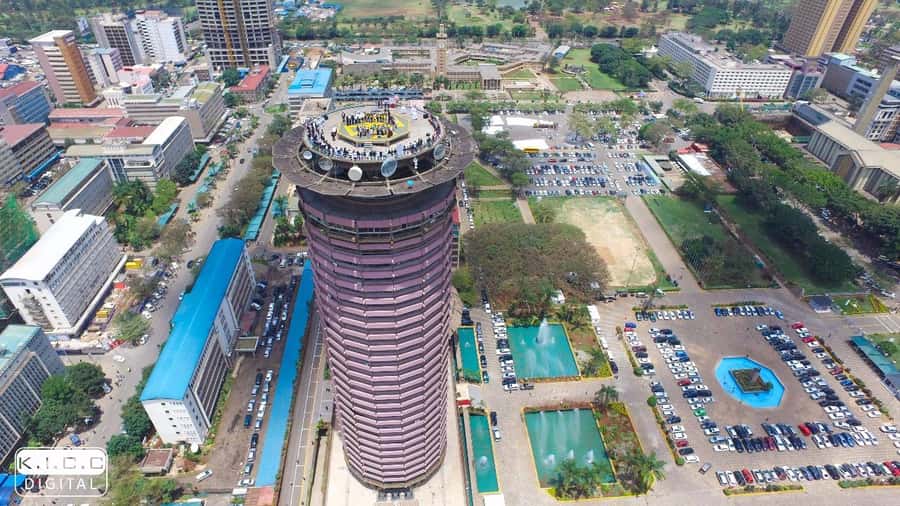 Nairobi: Museum, KICC, Giraffe Centre & Bomas of Kenya Tour - National Museums: Getting your bearings in Nairobi