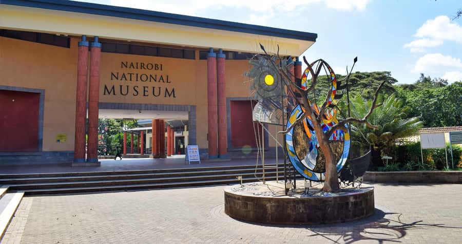 Nairobi: Museum, KICC, Giraffe Centre & Bomas of Kenya Tour - Should you book this Nairobi Museum, KICC, Giraffe Centre & Bomas tour?