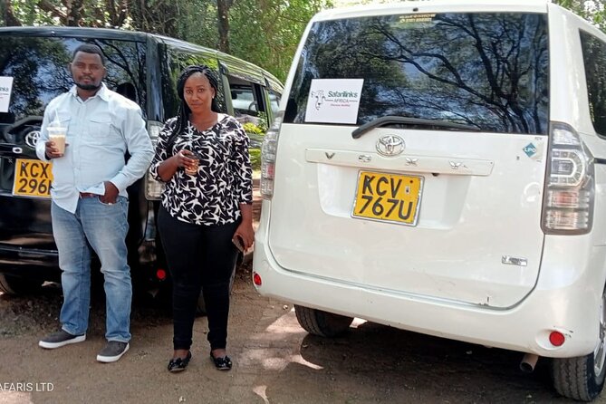 Nairobi: National park, baby Elephant, Giraffe center - Pickup, timing, and vehicle comfort tips