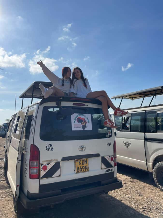 Nairobi National Park Half-Day Guided Game Drive With Pickup - A Half-Day Safari Close to Nairobi City Center