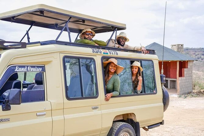Nairobi National Park Shared Tour - Nairobi National Park Wildlife Chances: Four Big Five Animals Plus Birds