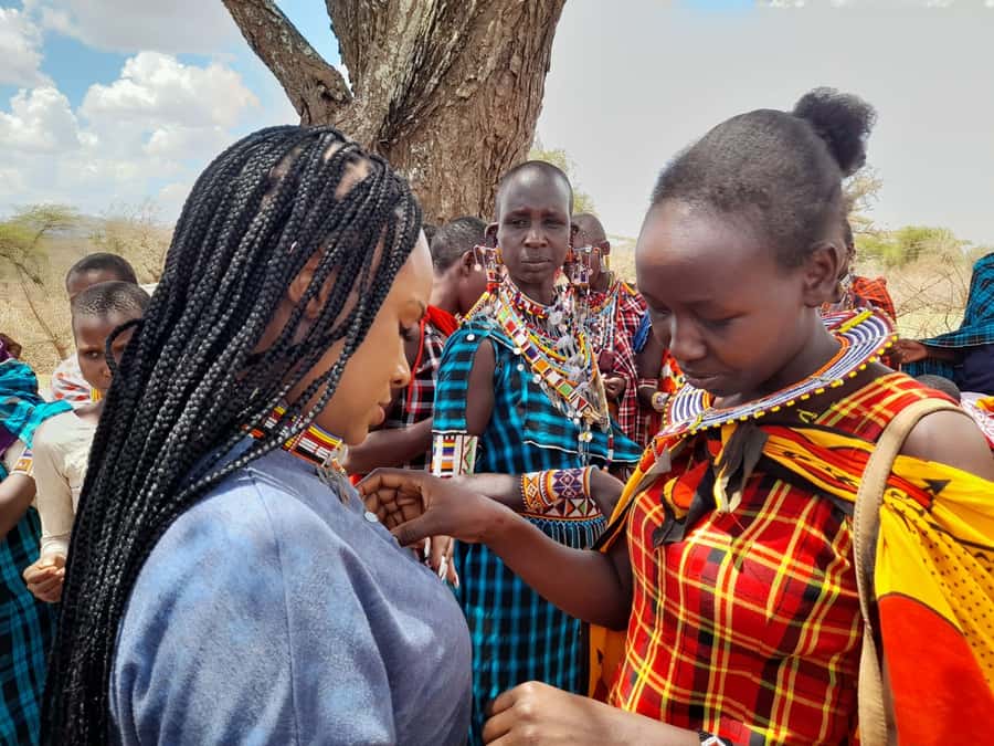 Nairobi: visit Masai cultural Village guided Tour - 7 hours of driving, group pickups, and the rhythm of the day