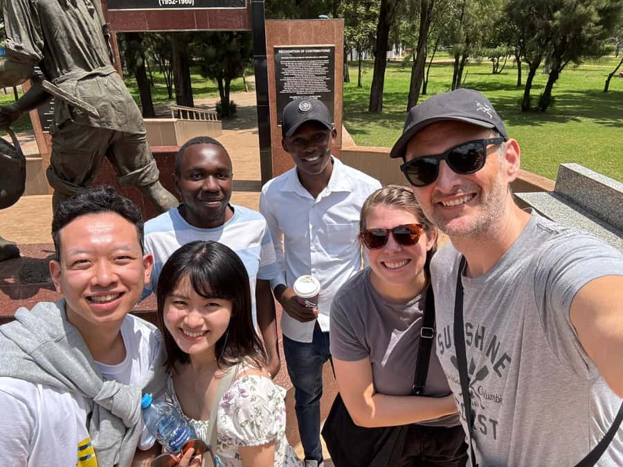 Nairobi Walking tour:Explore History Culture and Traditions - Getting your bearings in Nairobi’s CBD, starting by the Supreme Court